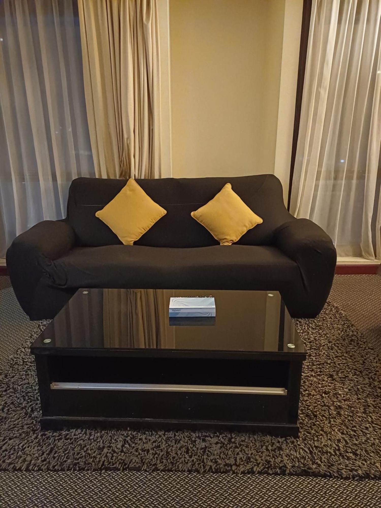 Times Square Grand Service Suite Kuala Lumpur Zimmer foto
